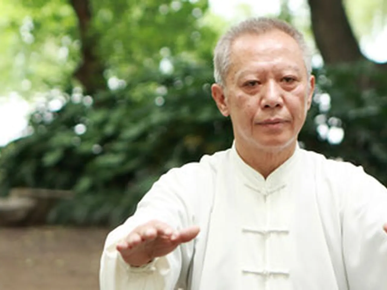 Qigong-Übung im Freien